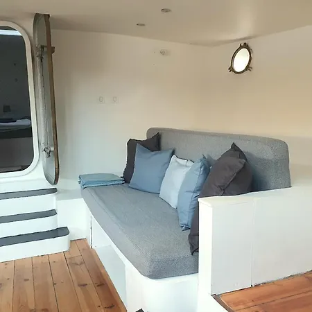 Exigehome - Peniche 120 M2 En Bord De Seine Calme Et Verdoyant