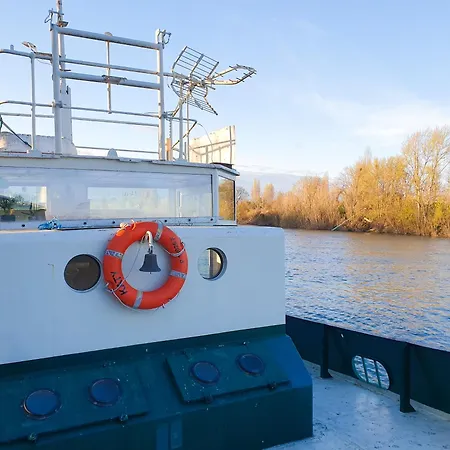 Exigehome - Peniche 120 M2 En Bord De Seine Calme Et Verdoyant Botel *